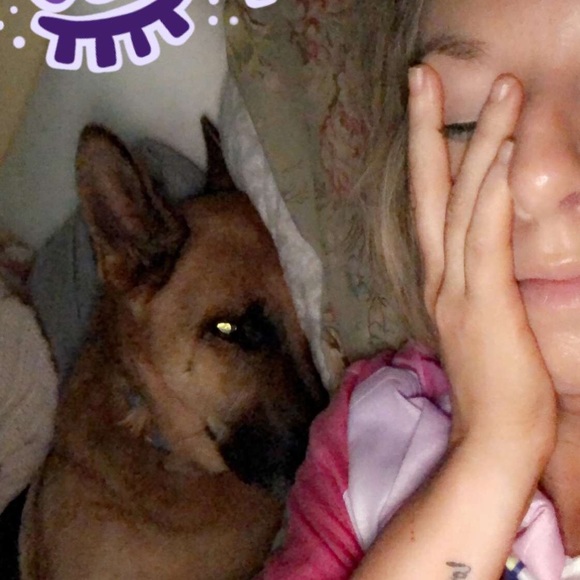 Meet your Posher, Brittany - Picture 5 of 8